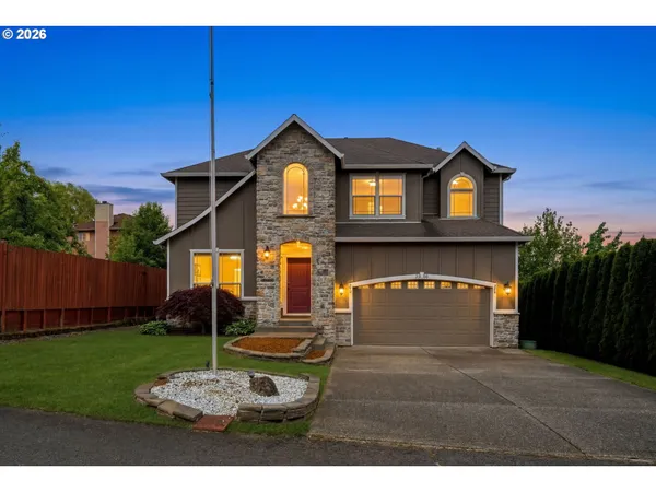 $785,000 | 2234 Northwest Utah Court, Camas, WA 98607