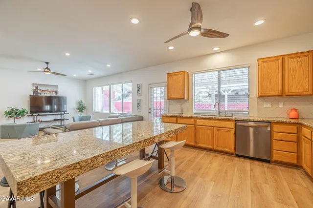 $624,900 | 38343 Bonino Drive, Palmdale, CA 93551