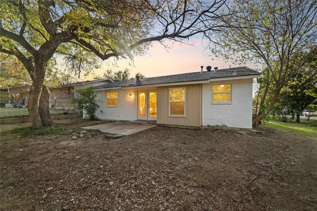 $249,000 | 7120 Payte Lane, North Richland Hills, TX 76182