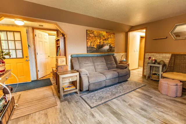 $295,000 | 100 Jentz Drive, Potosi, WI 53820