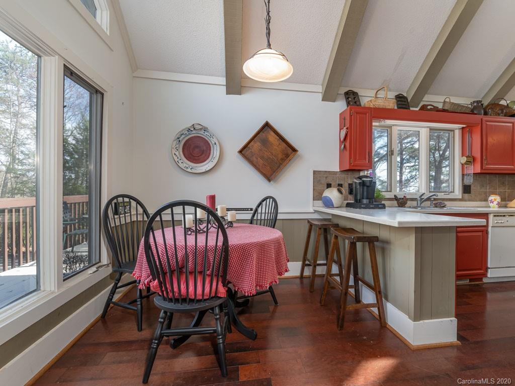 186 Ridgeway Road Lake Lure, NC 28746 - Photo 16 of 34 Gallery Image 16