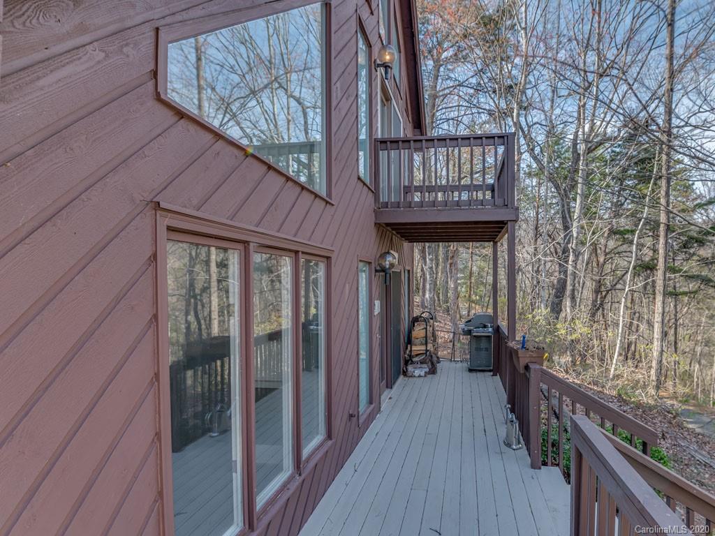 186 Ridgeway Road Lake Lure, NC 28746 - Photo 7 of 34 Gallery Image 7