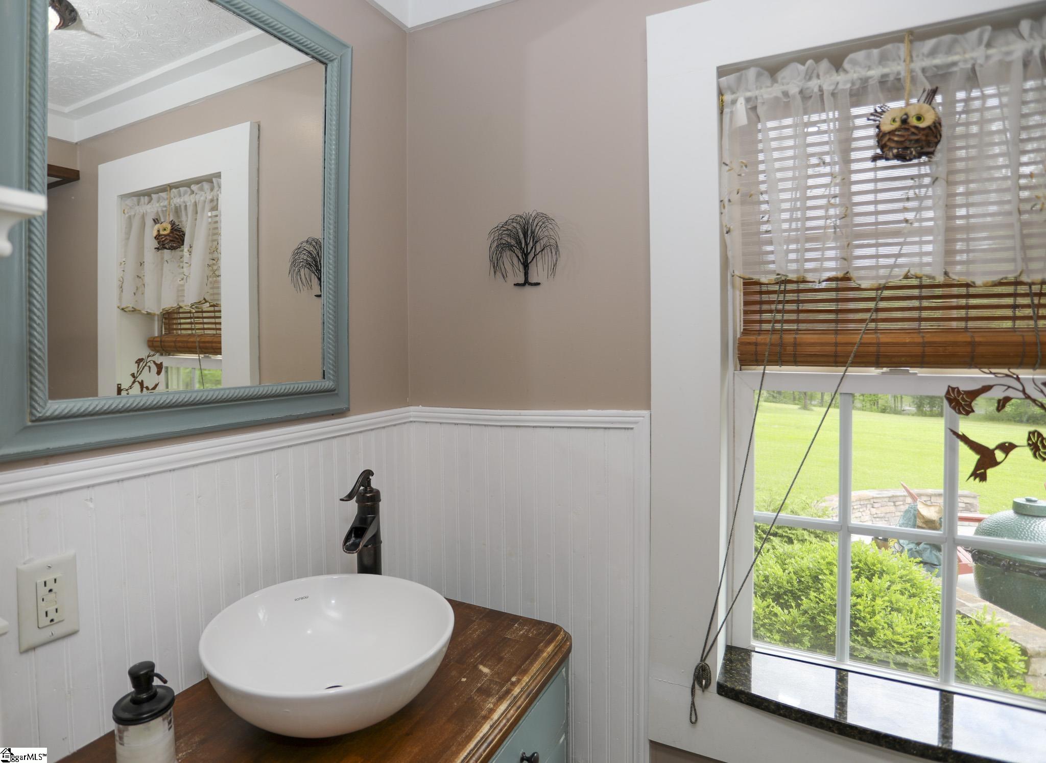 371 Store Road Easley, SC 29640 - Photo 11 of 50