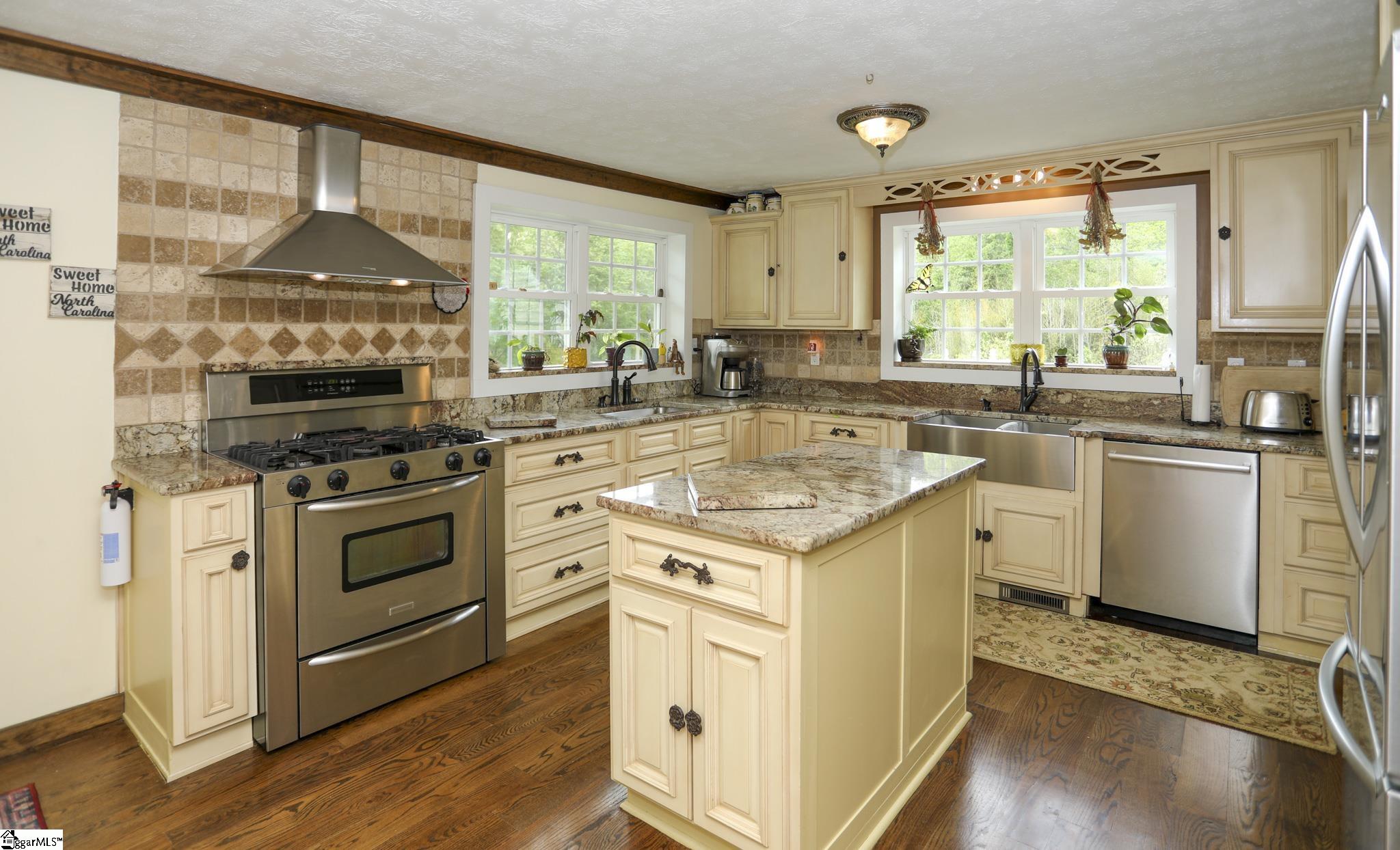 371 Store Road Easley, SC 29640 - Photo 24 of 50