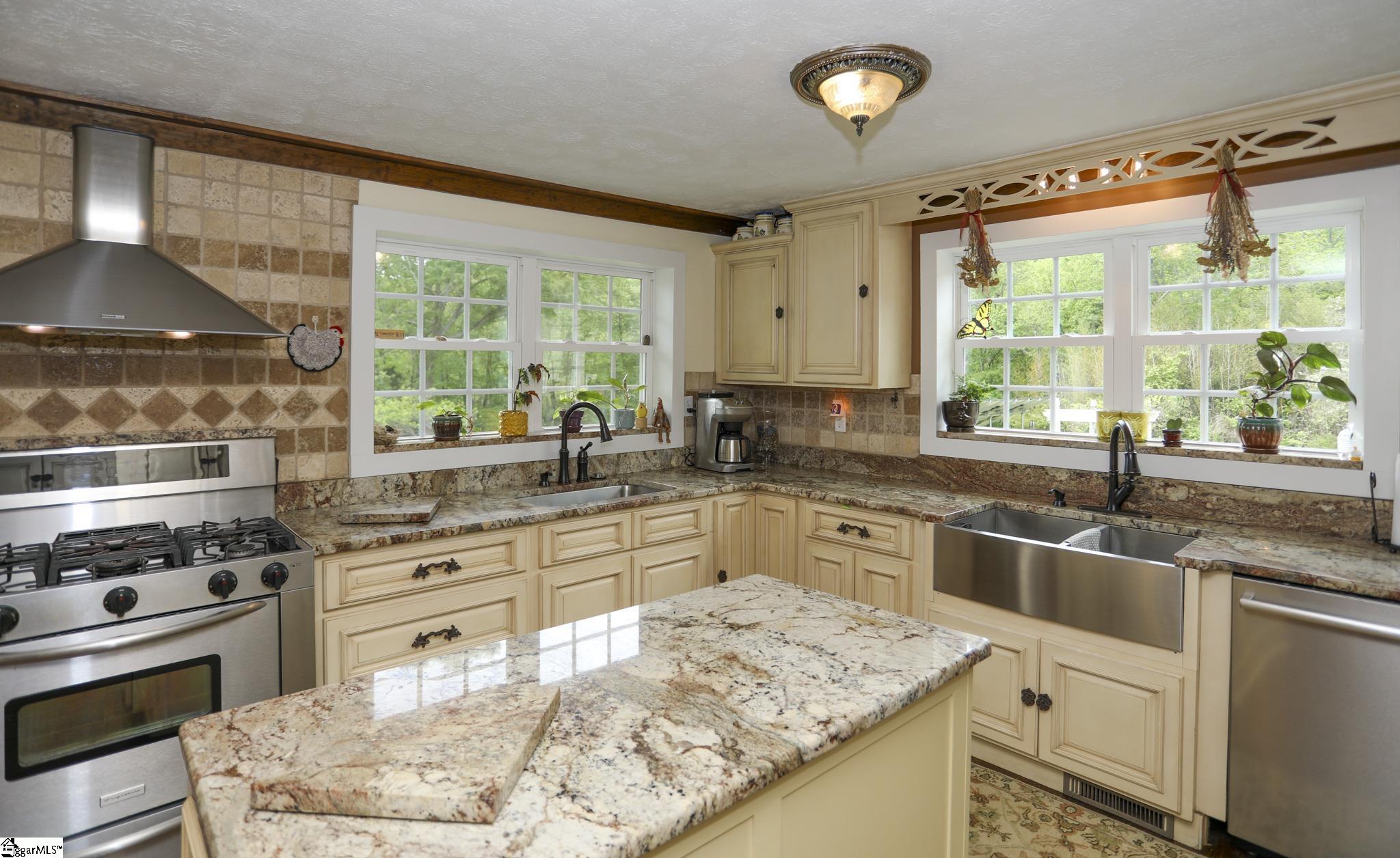 371 Store Road Easley, SC 29640 - Photo 25 of 50