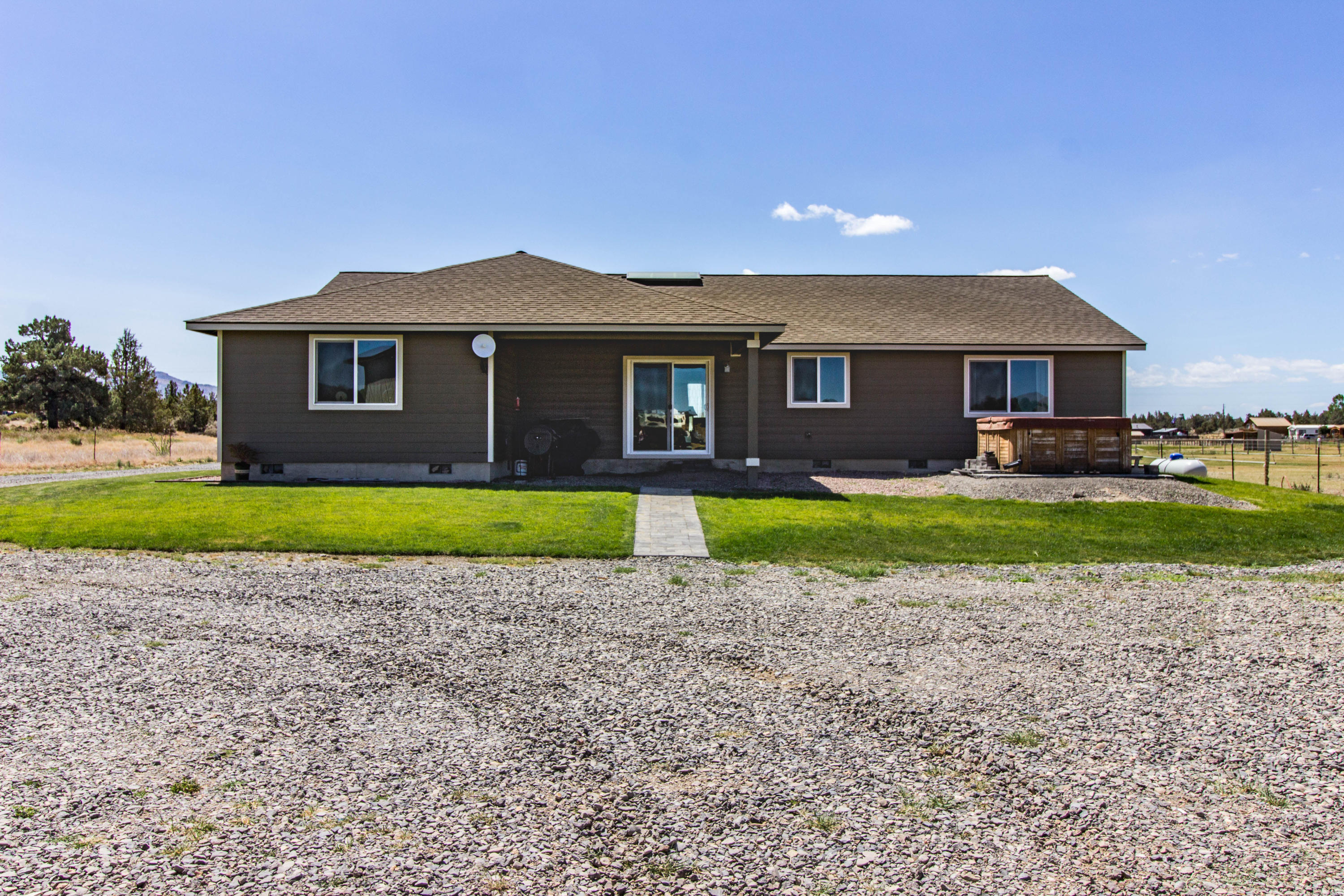 15145 Twin Lakes Road Powell Butte, OR 97753 - Photo 26 of 26 IMG_4469-31