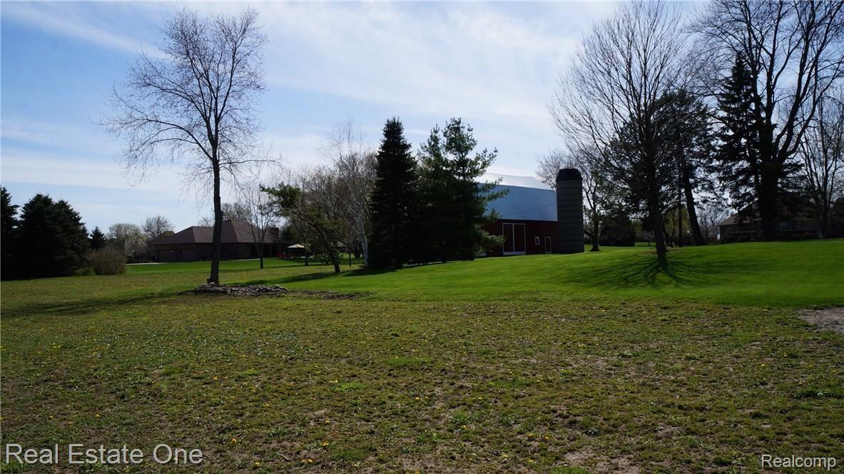 14616 34 Mile Road Romeo, MI 48065 - Photo 29 of 42 DSC02717.JPG