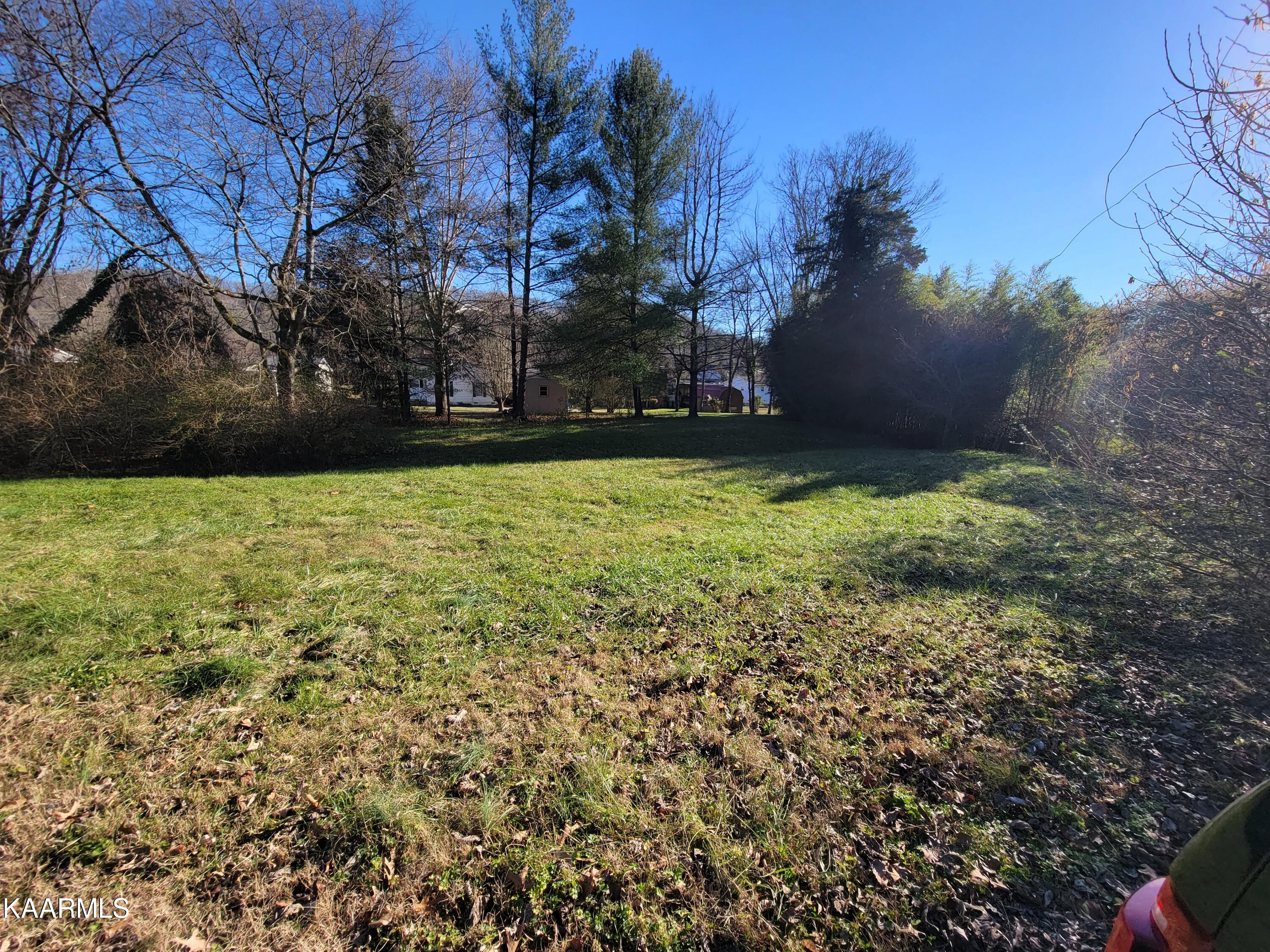 18 Lindale Lane Oak Ridge, TN 37830 - Photo 23 of 28 20211222_145601