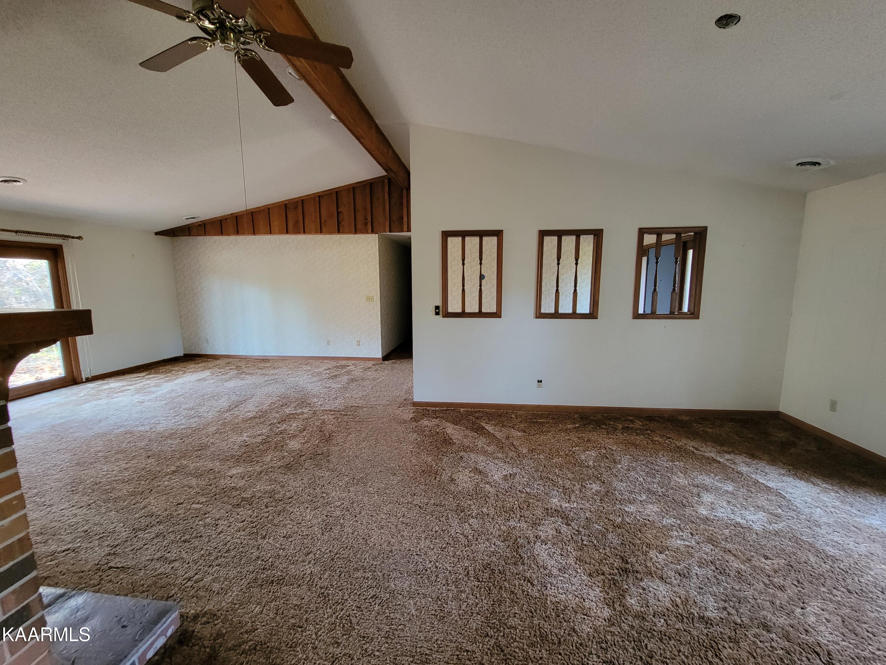 18 Lindale Lane Oak Ridge, TN 37830 - Photo 5 of 28 20211222_144234