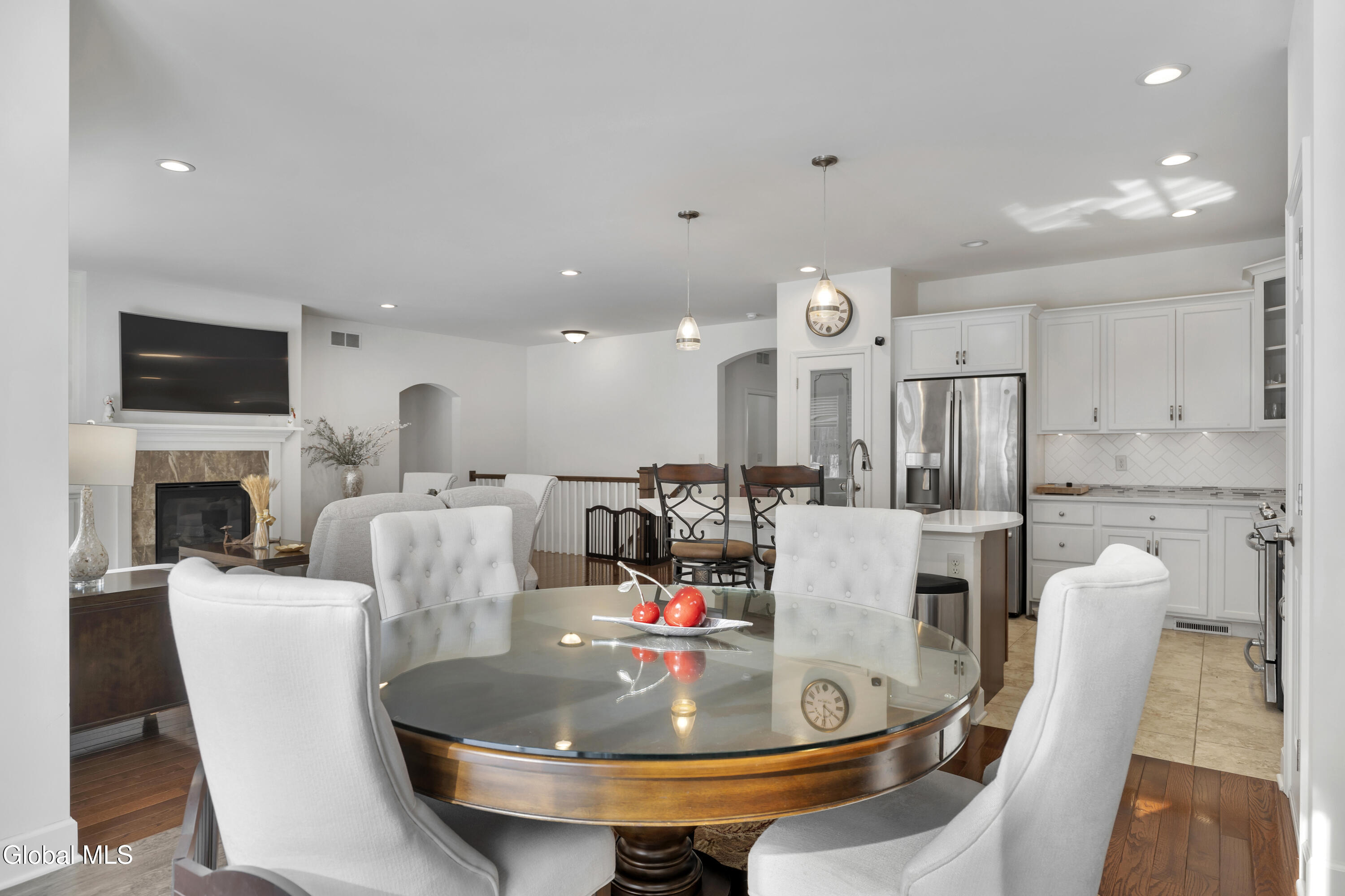 9 Linden Park Drive Halfmoon, NY 12065 - Photo 16 of 46 13_9 linden park dr clifton park