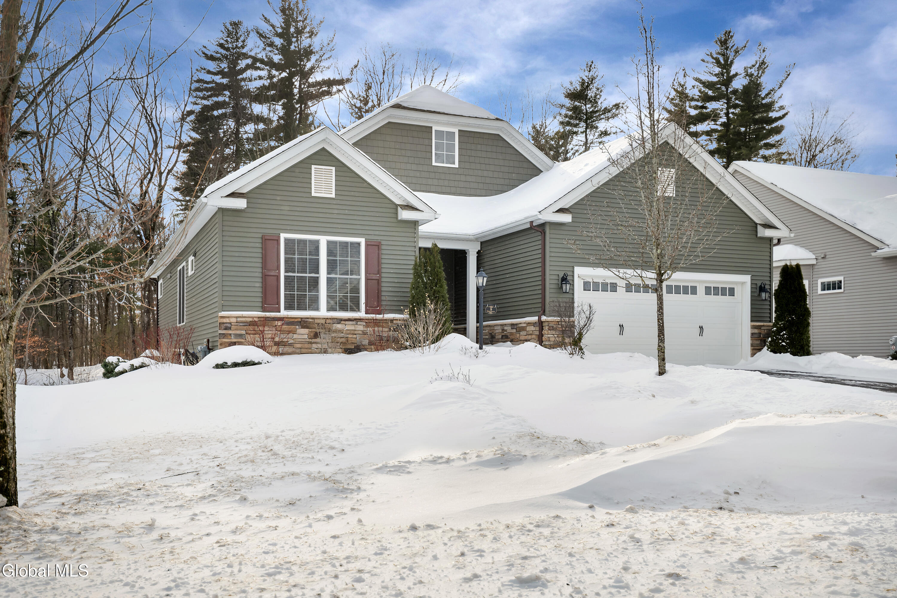 9 Linden Park Drive Halfmoon, NY 12065 - Photo 3 of 46 02 Front