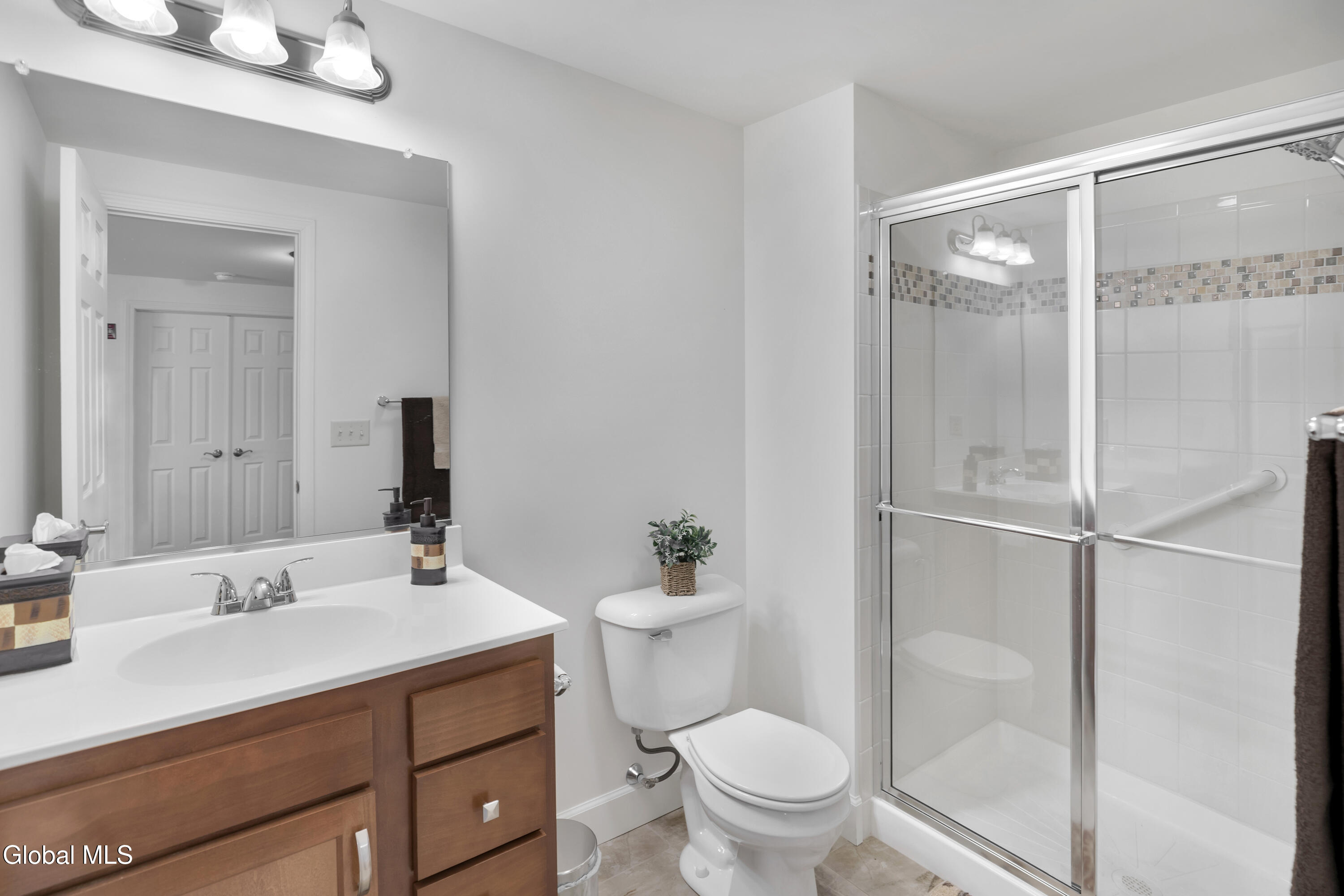 9 Linden Park Drive Halfmoon, NY 12065 - Photo 37 of 46 34_9 linden park dr clifton park