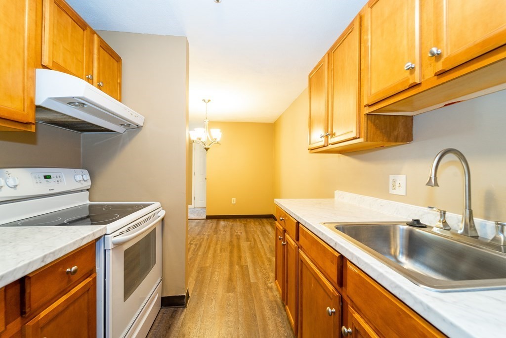 47 Juniper Road, Unit B1 North Attleboro, MA 02760 - Photo 5 of 26