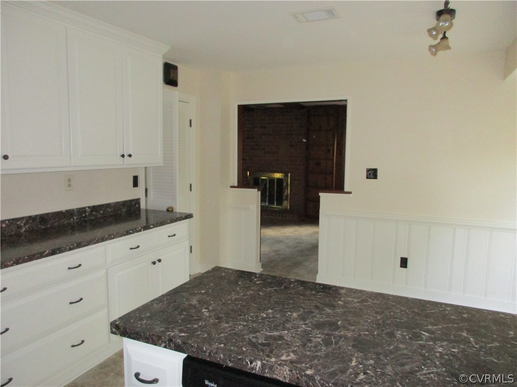 5526 Jamson Road Richmond, VA 23234 - Photo 10 of 42 Gallery Image 10