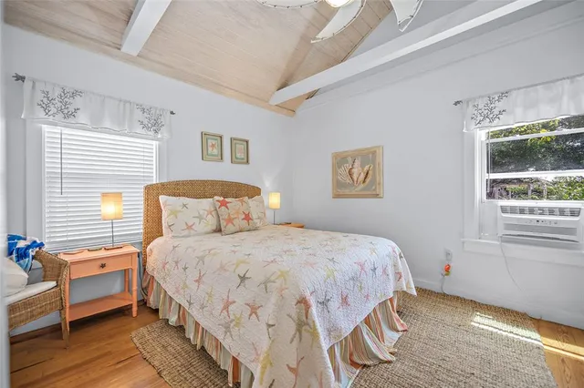 $1,895,000 | 410 Garfield Drive, Sarasota, FL 34236