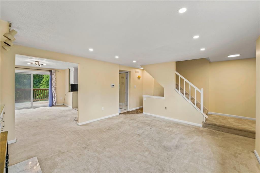 2001 Clearfork Road Bridgeville, PA 15017 - Photo 8 of 25 Gallery Image 8