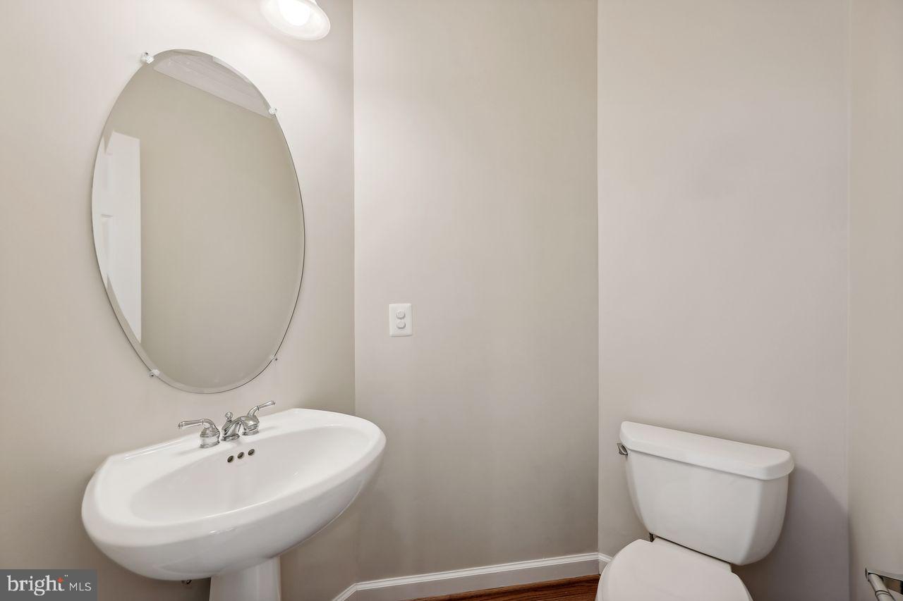 9920 Chessington Way Bowie, MD 20721 - Photo 26 of 63 Powder Room - Main-level.