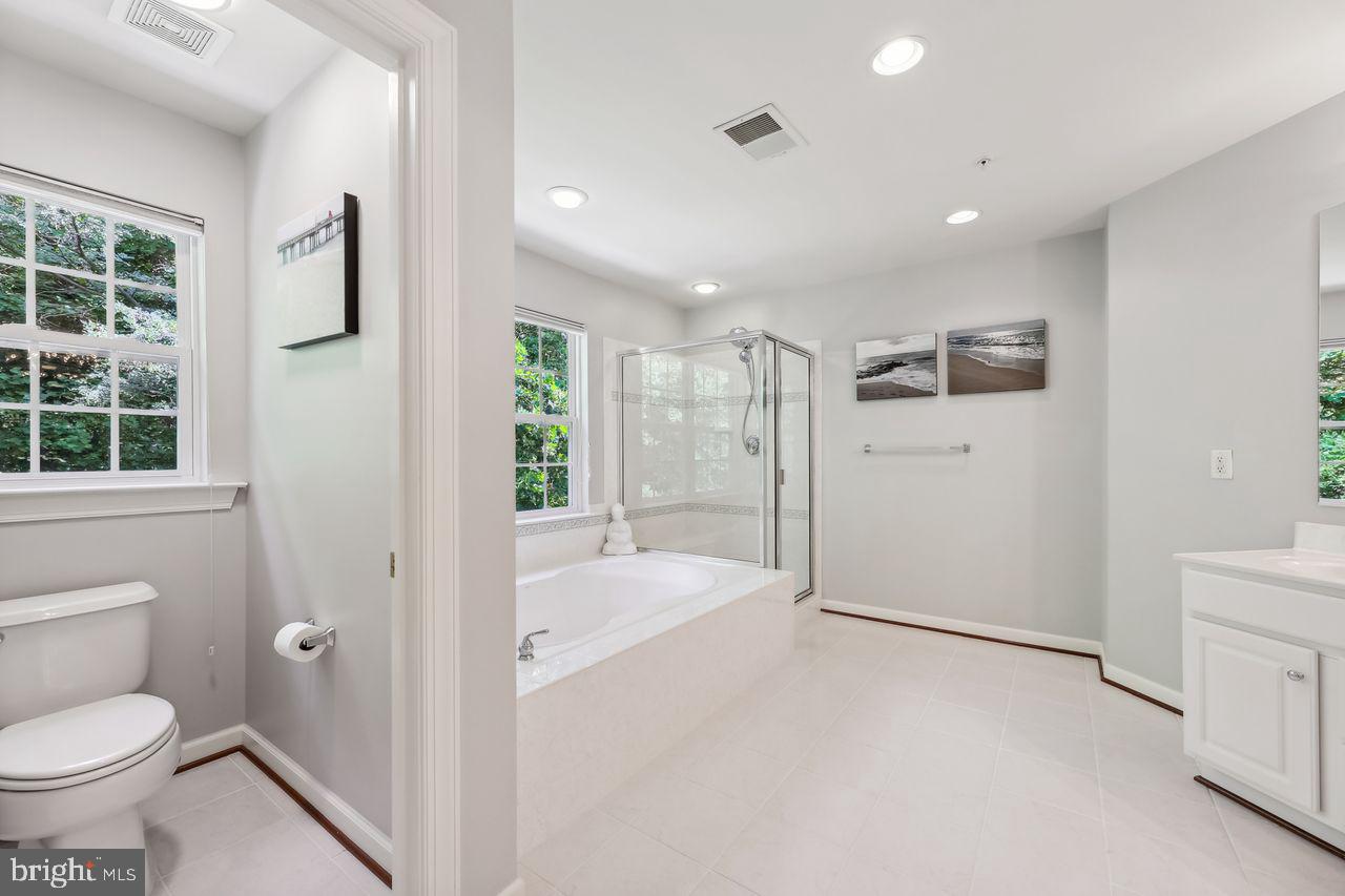 9920 Chessington Way Bowie, MD 20721 - Photo 35 of 63 Ensuite