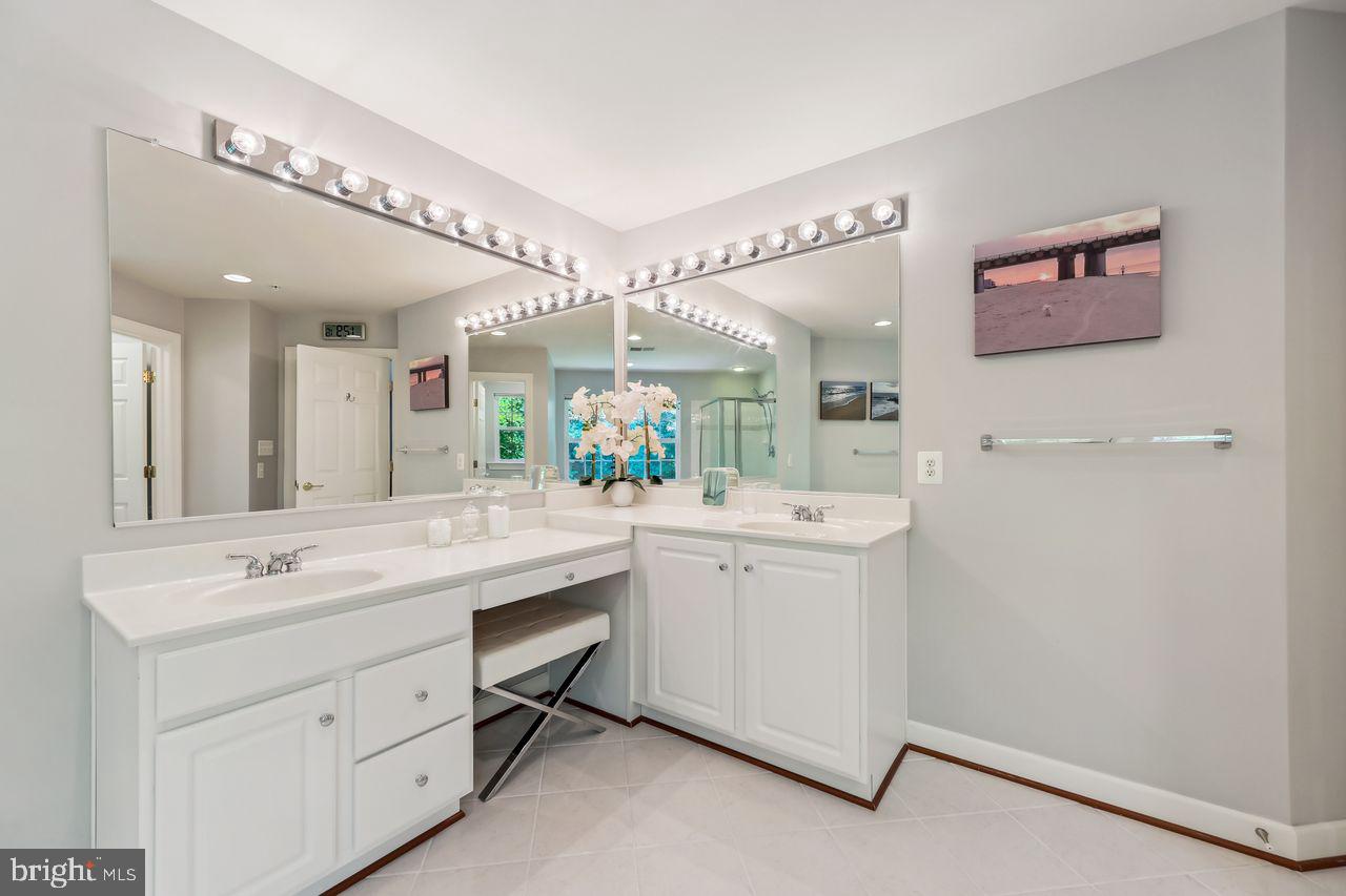 9920 Chessington Way Bowie, MD 20721 - Photo 36 of 63 Ensuite Vanity