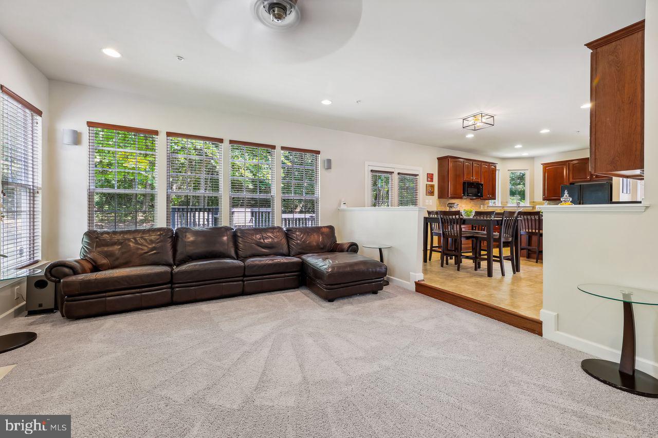 9920 Chessington Way Bowie, MD 20721 - Photo 10 of 63 Living Room looking into the Kitchen