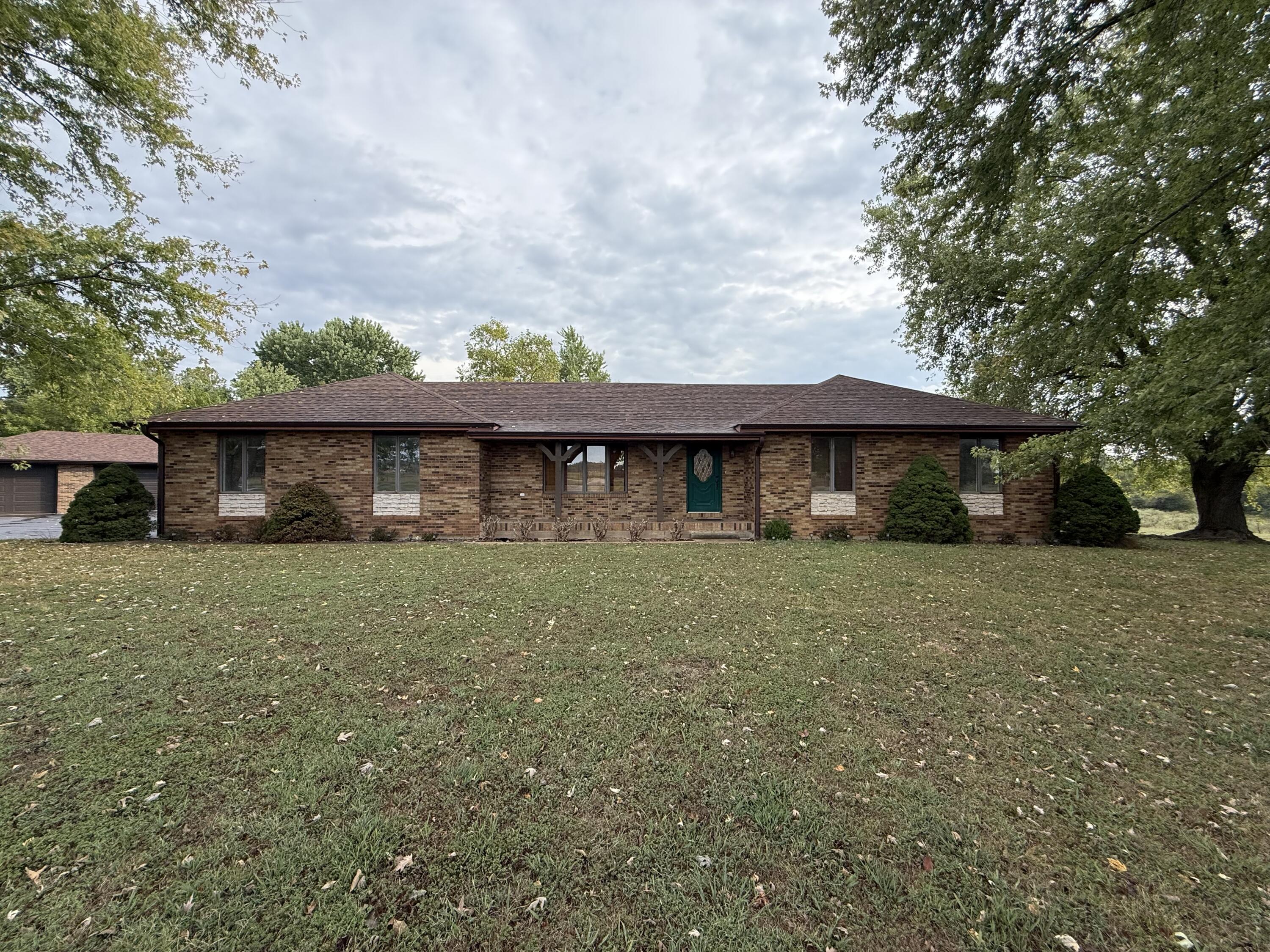 3872 South 110th Road Bolivar, MO 65613 - Photo 1 of 47 IMG_1315