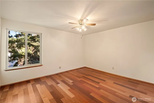 $725,000 | 132 North 132nd Street, Unit 402, Seattle, WA 98133