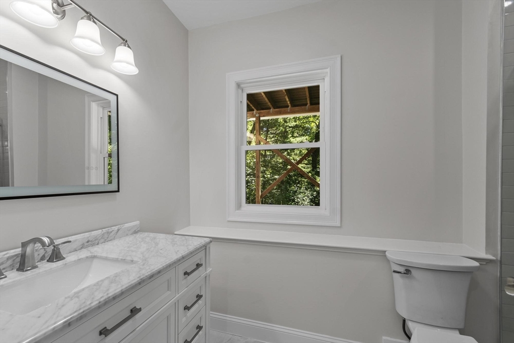 62 Queensland Road Billerica, MA 01862 - Photo 19 of 35