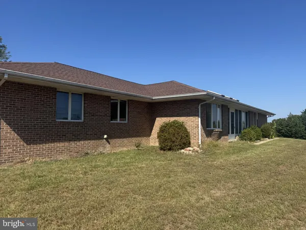 $399,900 | 58 Weber Lane, Berkeley Springs, WV 25411