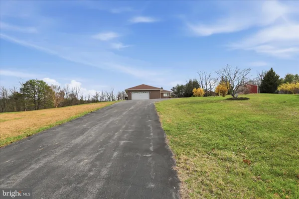 $399,900 | 58 Weber Lane, Berkeley Springs, WV 25411