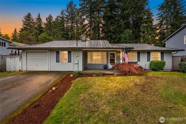 $550,000 | 31435 10th Avenue South, Federal Way, WA 98003