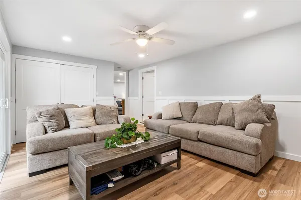 $550,000 | 31435 10th Avenue South, Federal Way, WA 98003