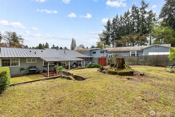$550,000 | 31435 10th Avenue South, Federal Way, WA 98003