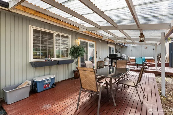 $550,000 | 31435 10th Avenue South, Federal Way, WA 98003