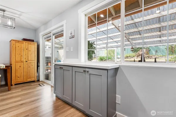 $550,000 | 31435 10th Avenue South, Federal Way, WA 98003
