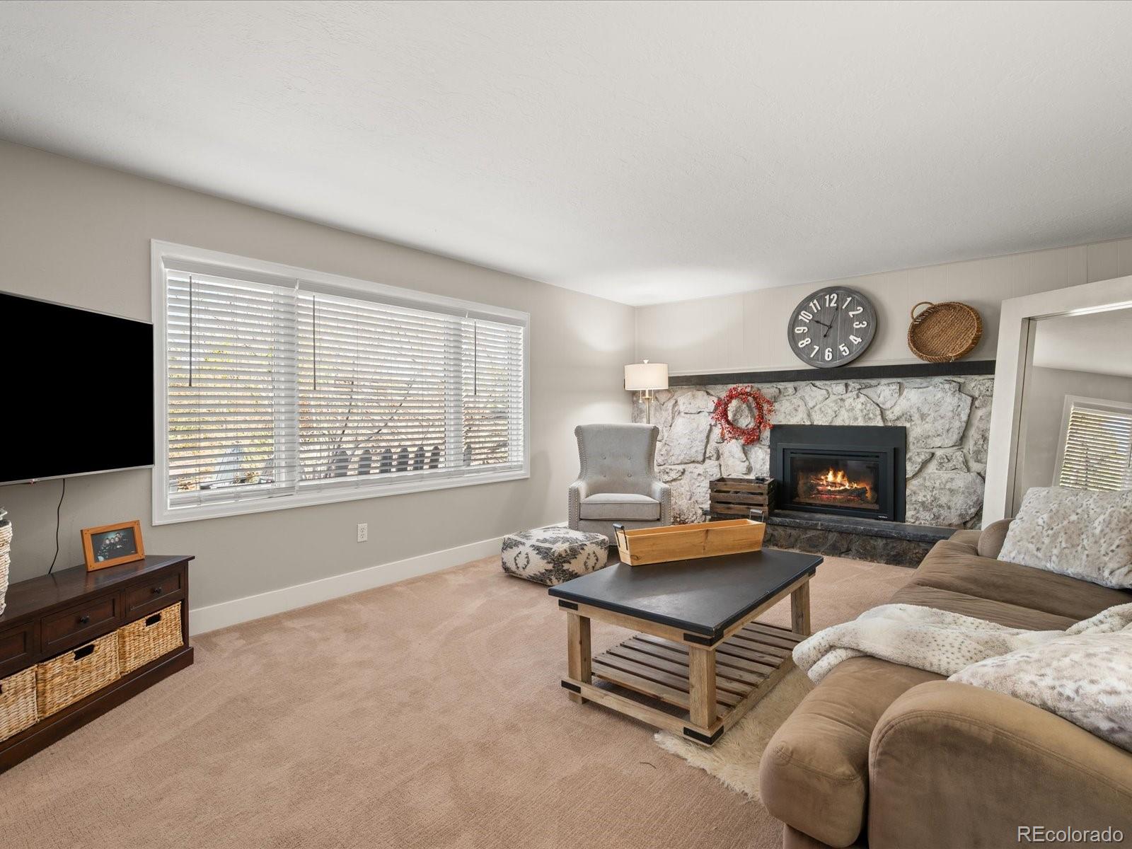 12160 North Spring Creek Road Parker, CO 80138 - Photo 10 of 48