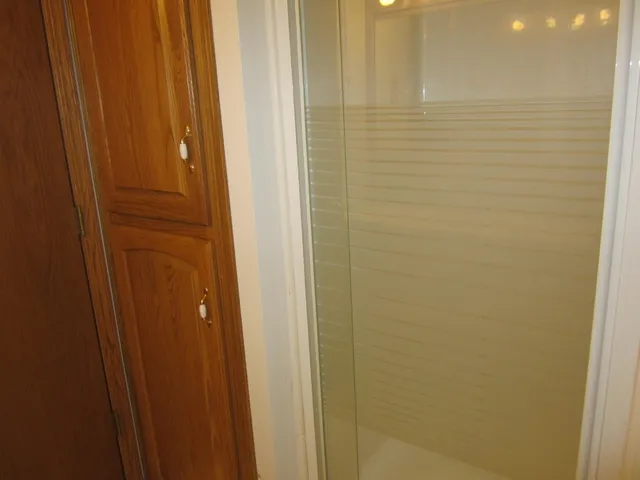 $175,000 | 226 East Hickory Street, Hesston, KS 67062