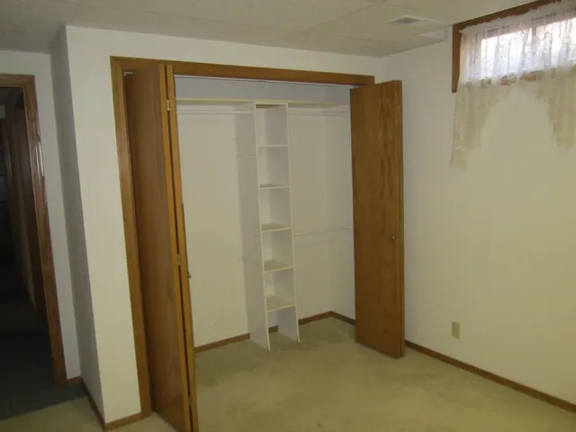 $175,000 | 226 East Hickory Street, Hesston, KS 67062