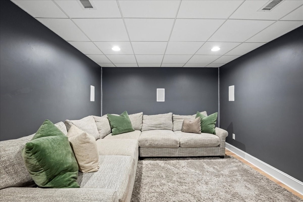 9 Auburn Road Millbury, MA 01527 - Photo 29 of 42 a living room with furniture and a couch