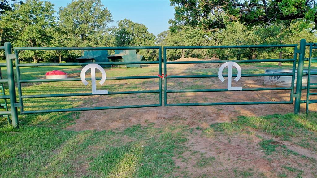 322 Liberty Chapel Road St. Jo, TX 76265 - Photo 37 of 40