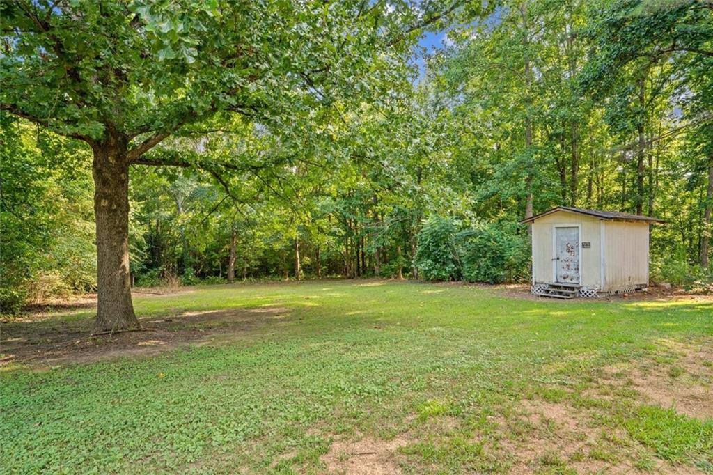 1020 Davenport Road Southwest Dalton, GA 30721 - Photo 28 of 33