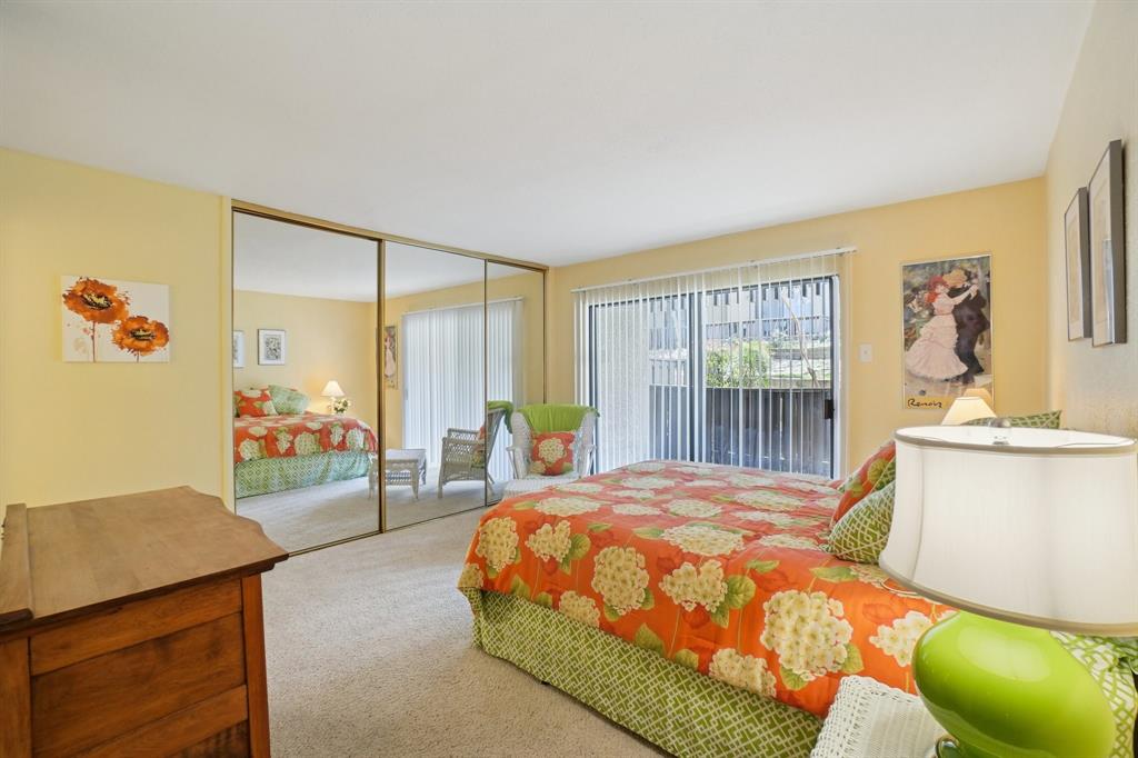 4569 North O'Connor Road, Unit 1319 Irving, TX 75062 - Photo 28 of 40 1st floor bedroom can be guest suite or primary bedroom