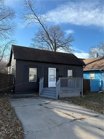 $169,000 | 3007 West 44th Avenue, Kansas City, KS 66103