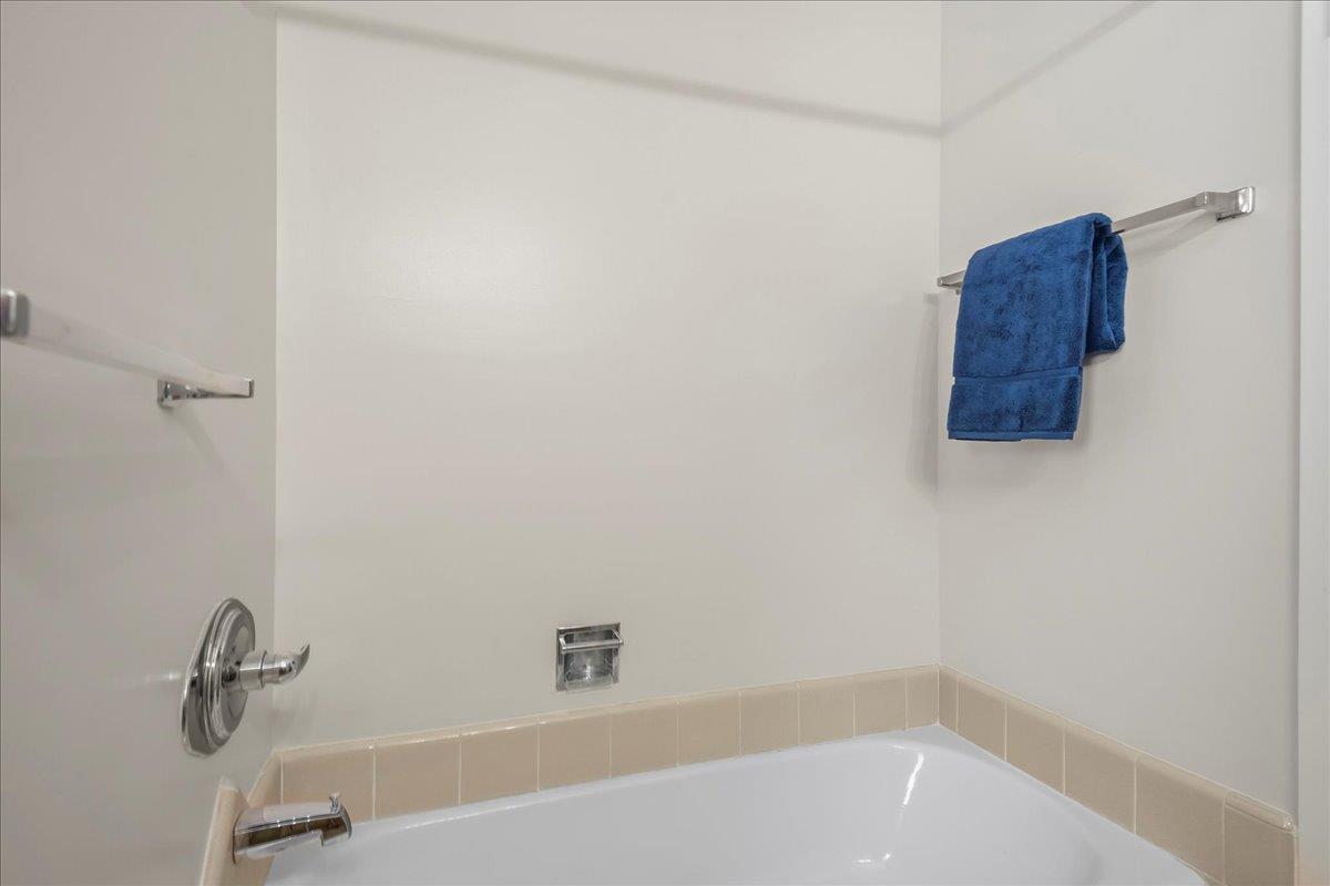 5371 Clovercrest Drive San Jose, CA 95118 - Photo 23 of 29 a bathroom with a bathtub