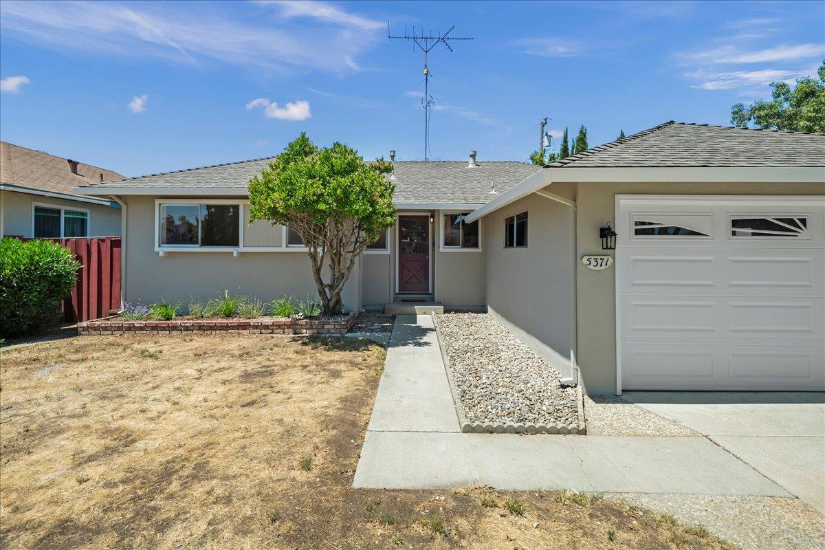 5371 Clovercrest Drive San Jose, CA 95118 - Photo 24 of 29 a view of a house with a patio