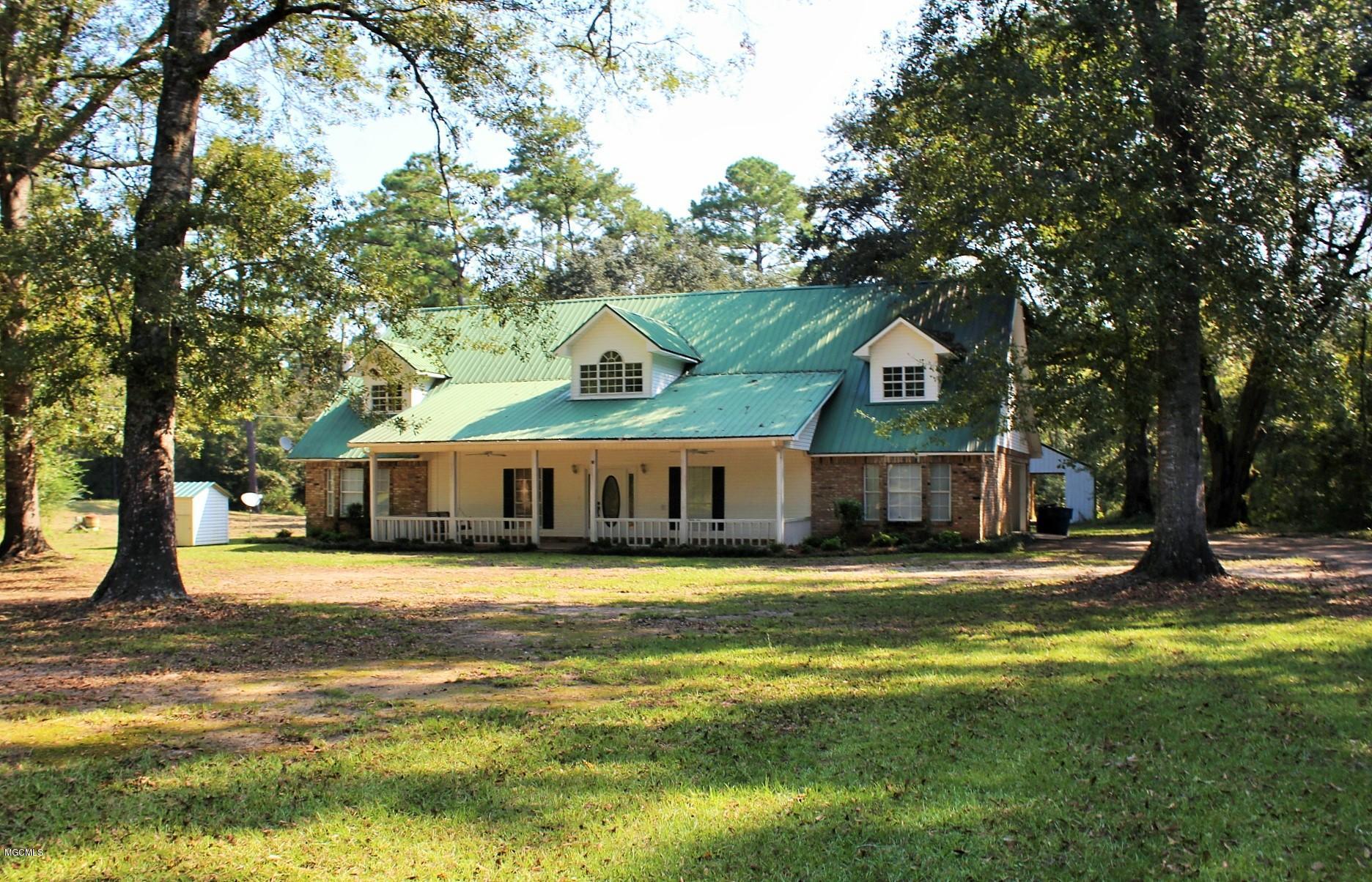 2915 Lee Pierce Road Moss Point, MS 39562 - Photo 1 of 40 Front