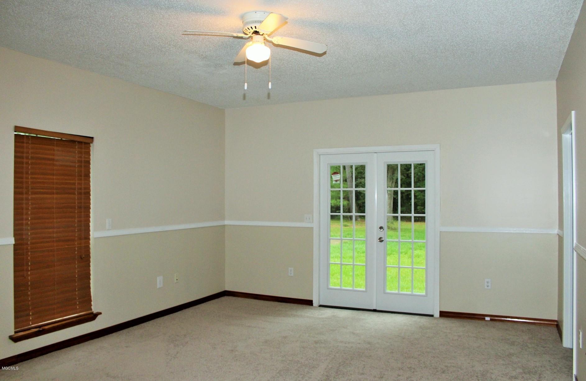 2915 Lee Pierce Road Moss Point, MS 39562 - Photo 13 of 40 Master Bedroom