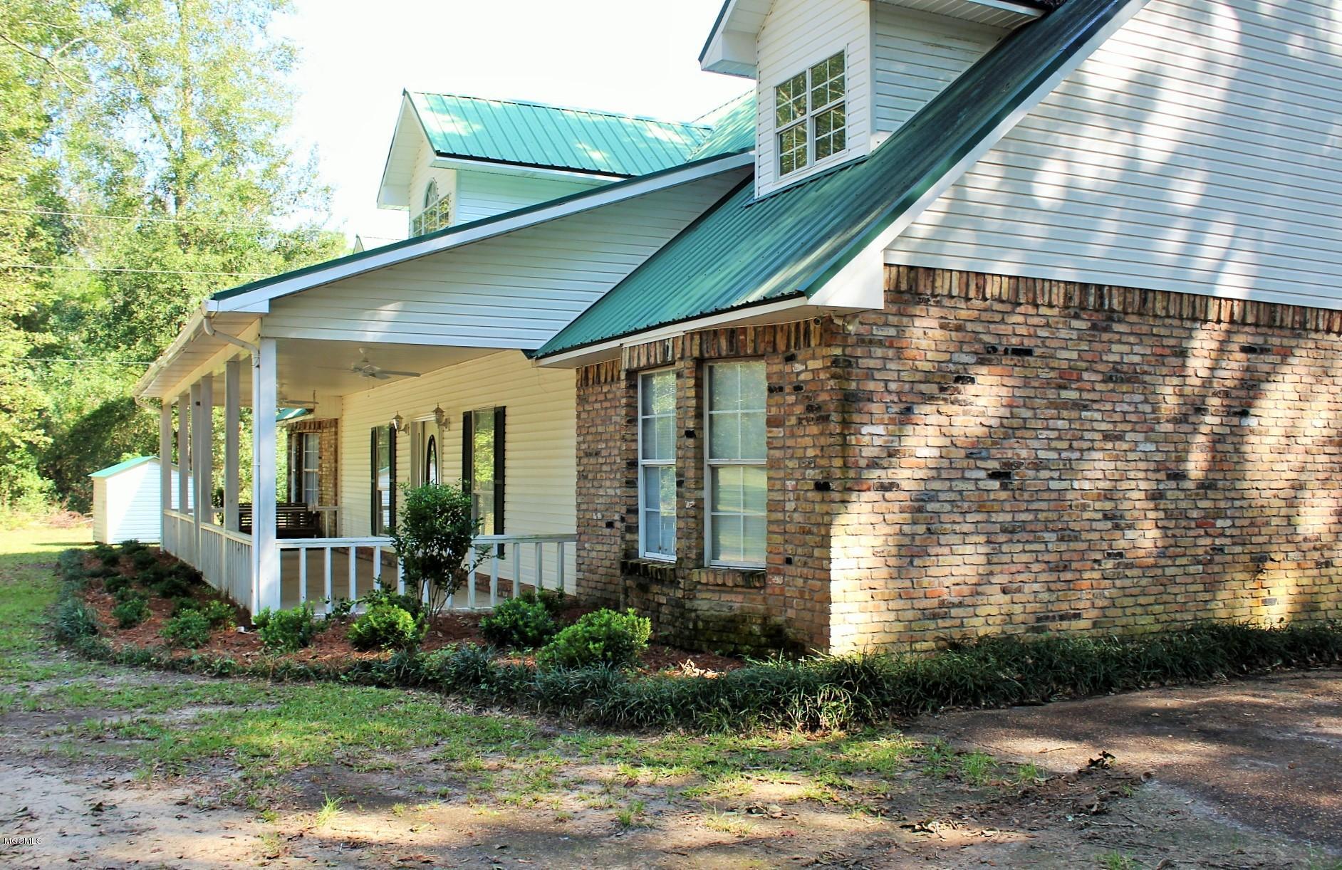 2915 Lee Pierce Road Moss Point, MS 39562 - Photo 35 of 40 31
