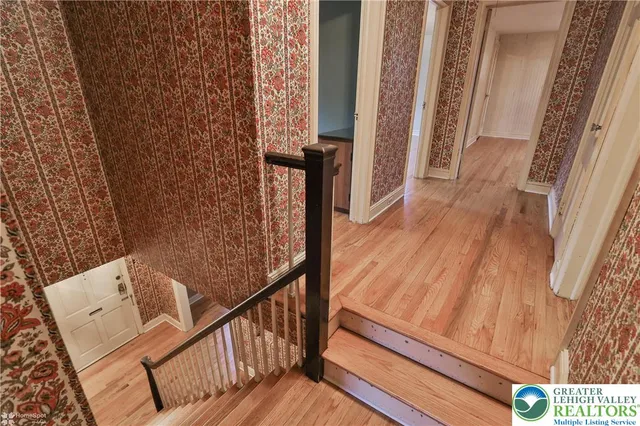 $435,000 | 1104 Raymond Avenue, Bethlehem, PA 18018