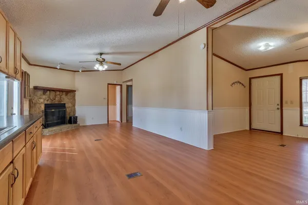$175,000 | 15800 Old Dam 49 Road, Mount Vernon, IN 47620