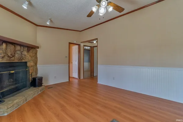 $175,000 | 15800 Old Dam 49 Road, Mount Vernon, IN 47620